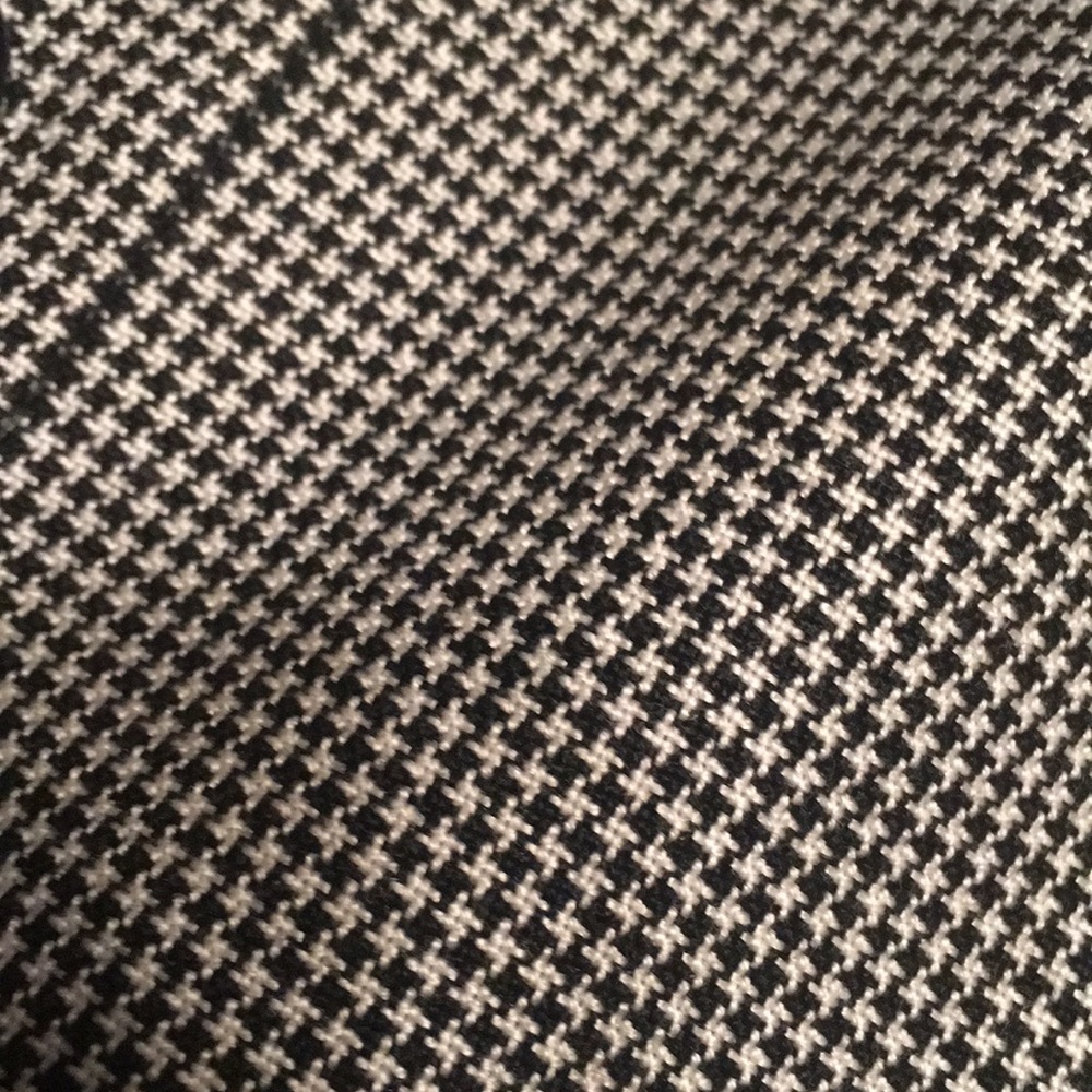 Gorgeous Lightweight Spring Houndstooth Jacket - image 7
